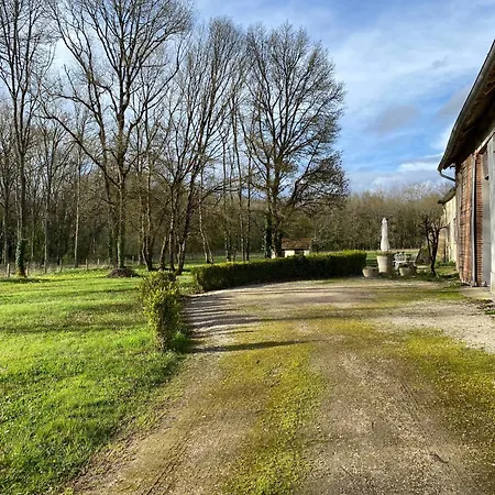 Gite Du Prieure De Corbrandes - Longere Typique En Pleine Nature - Entre Chambord Et Beauval, 6 Pers, Animaux Ok Soings-en-Sologne Buitenkant foto